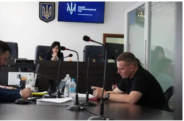 Alexey Nosov in the courtroom