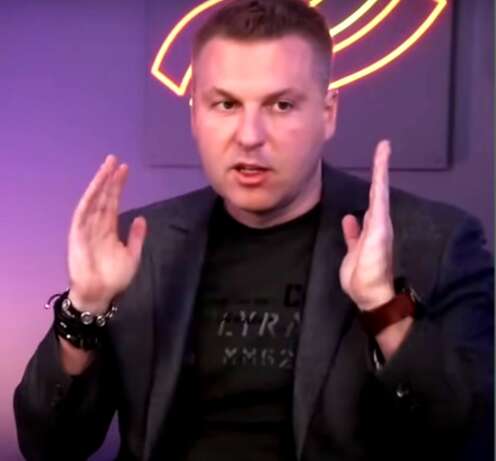 Довести до Победкина: &laquo;Кристалл&raquo; потеряет инвесторов? qhhiqehiqxeiudatf qhxikkidzxiqxqkmp