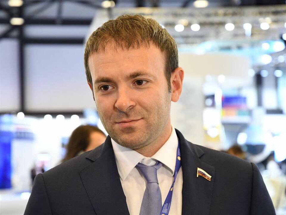 Спасение утопающих. В деньгах