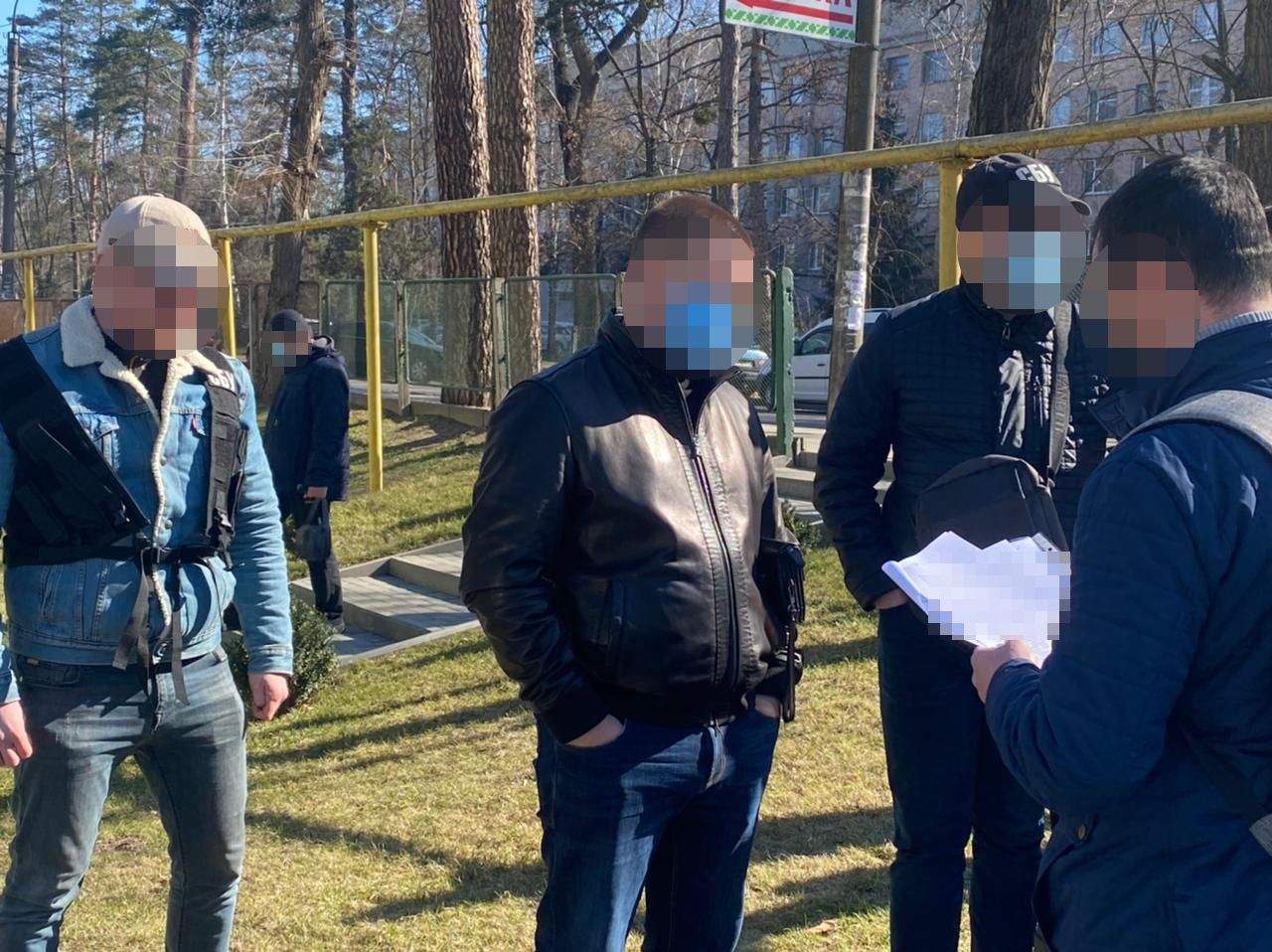У Черкасах затримали поліцейських за прослушку udiqqhikxiqeqkmp